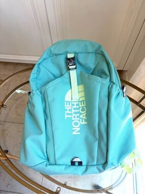 best rolling duffel travel bag Amazon Basics 35-Inch Large for with Wheels and Handle, Durable Ripstop Polyester, 2 Layers of Space, Multiple Interior and Exterior Pockets, Blue smarttag_not_collab_item bottom can be used The North Face Terra Color:Alpin Blue / Blue Flame